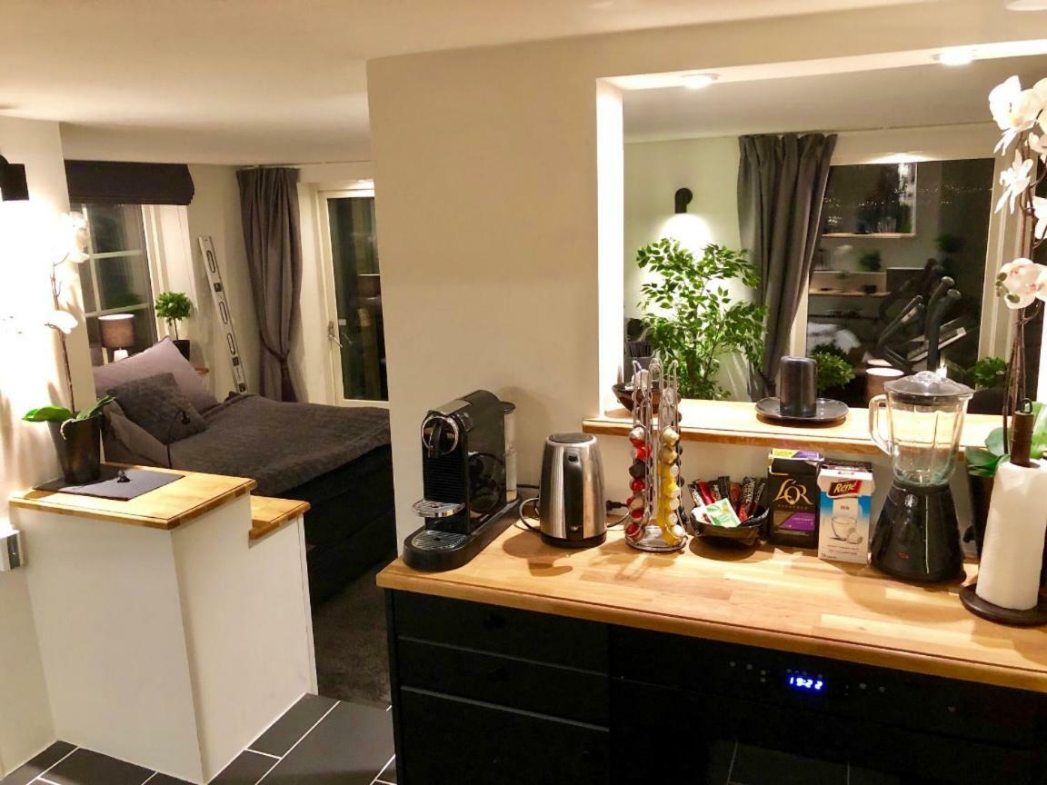 Lovely Studio Apartment Seaview & Private Sauna Lerum Εξωτερικό φωτογραφία